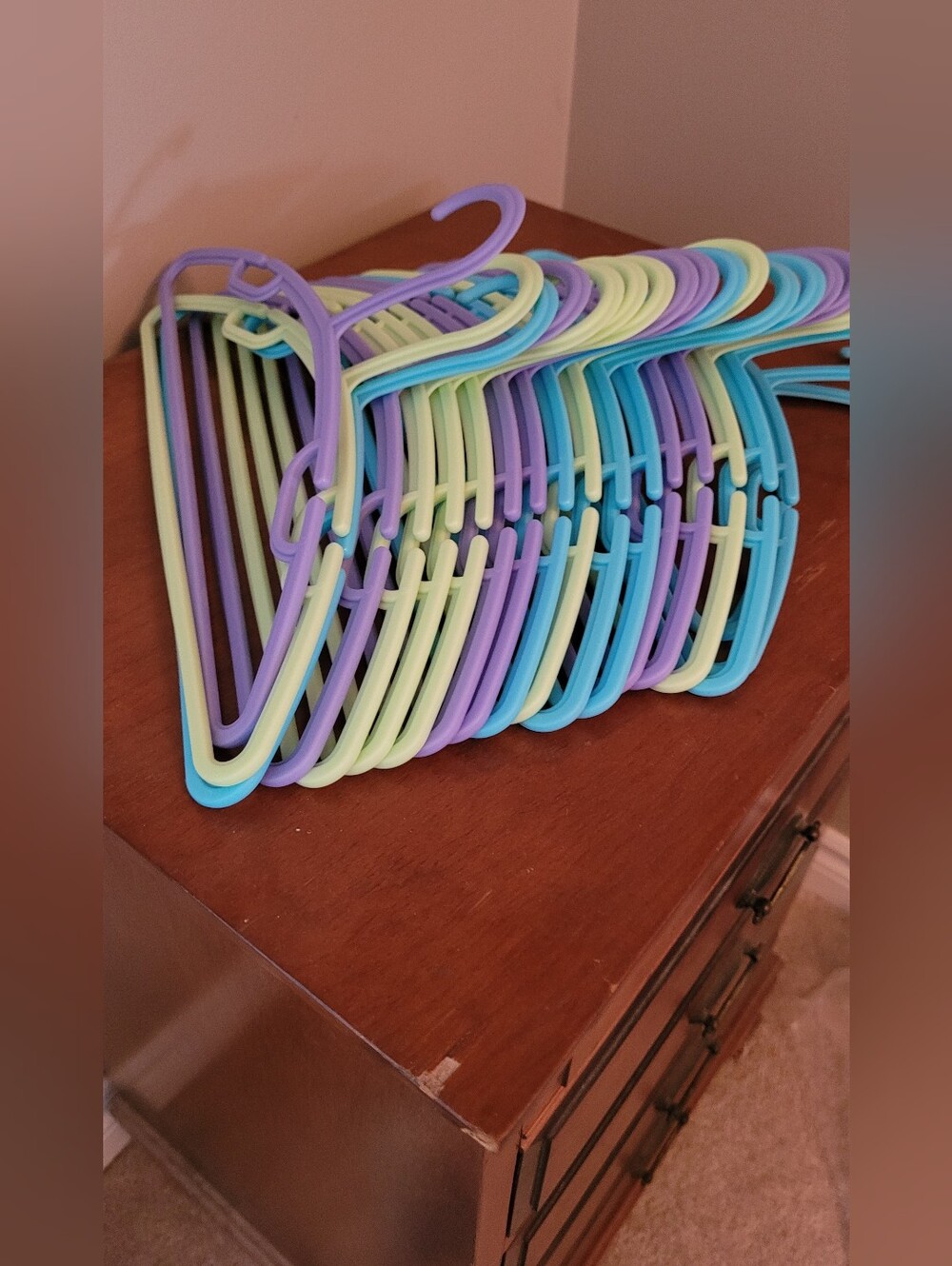 Multi-Color Plastic Kids Clothes Hangers - Pack of Assorted Pastels